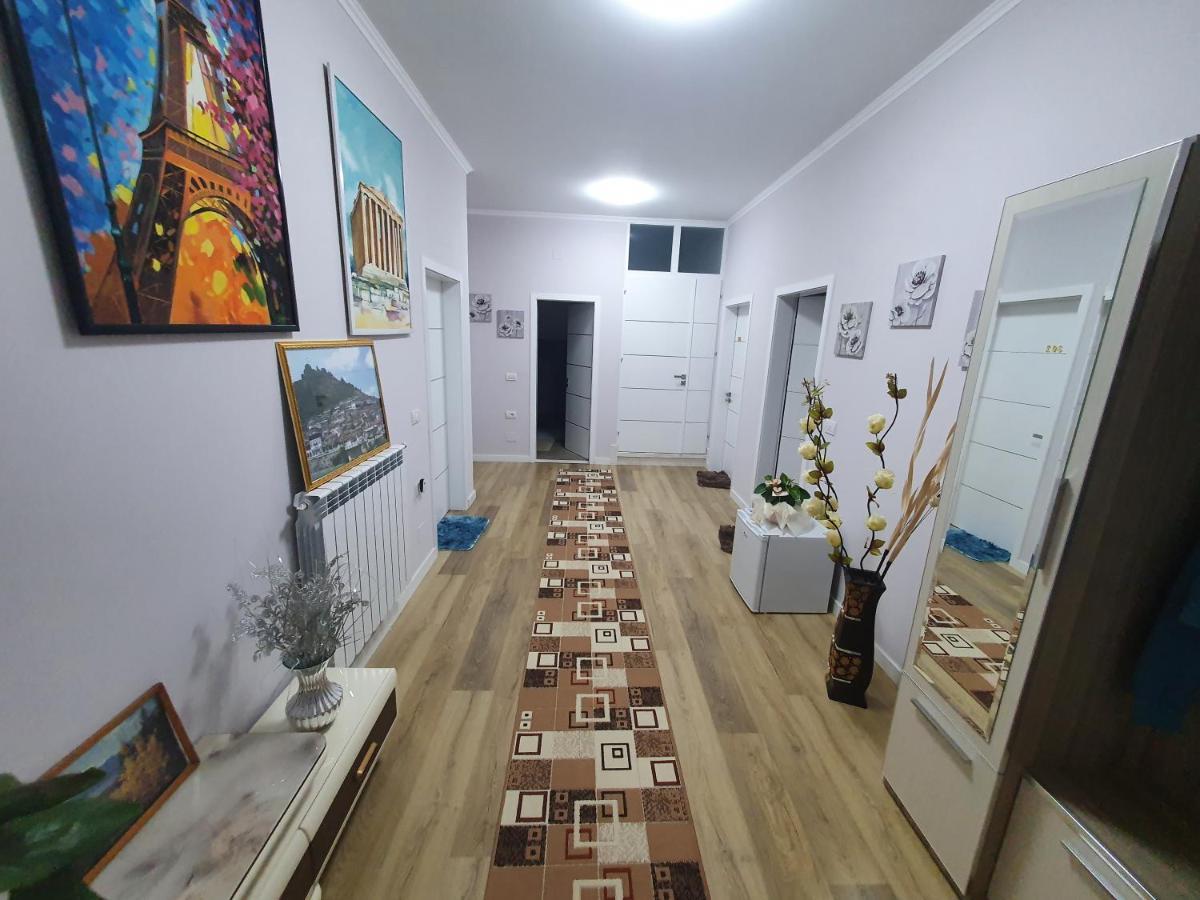 Bujtina Cela Berat Esterno foto